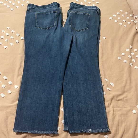 Lot of 2 Universal Thread High Rise Straight Leg Raw Hem Crop. Good Used Cond. - Picture 3 of 7